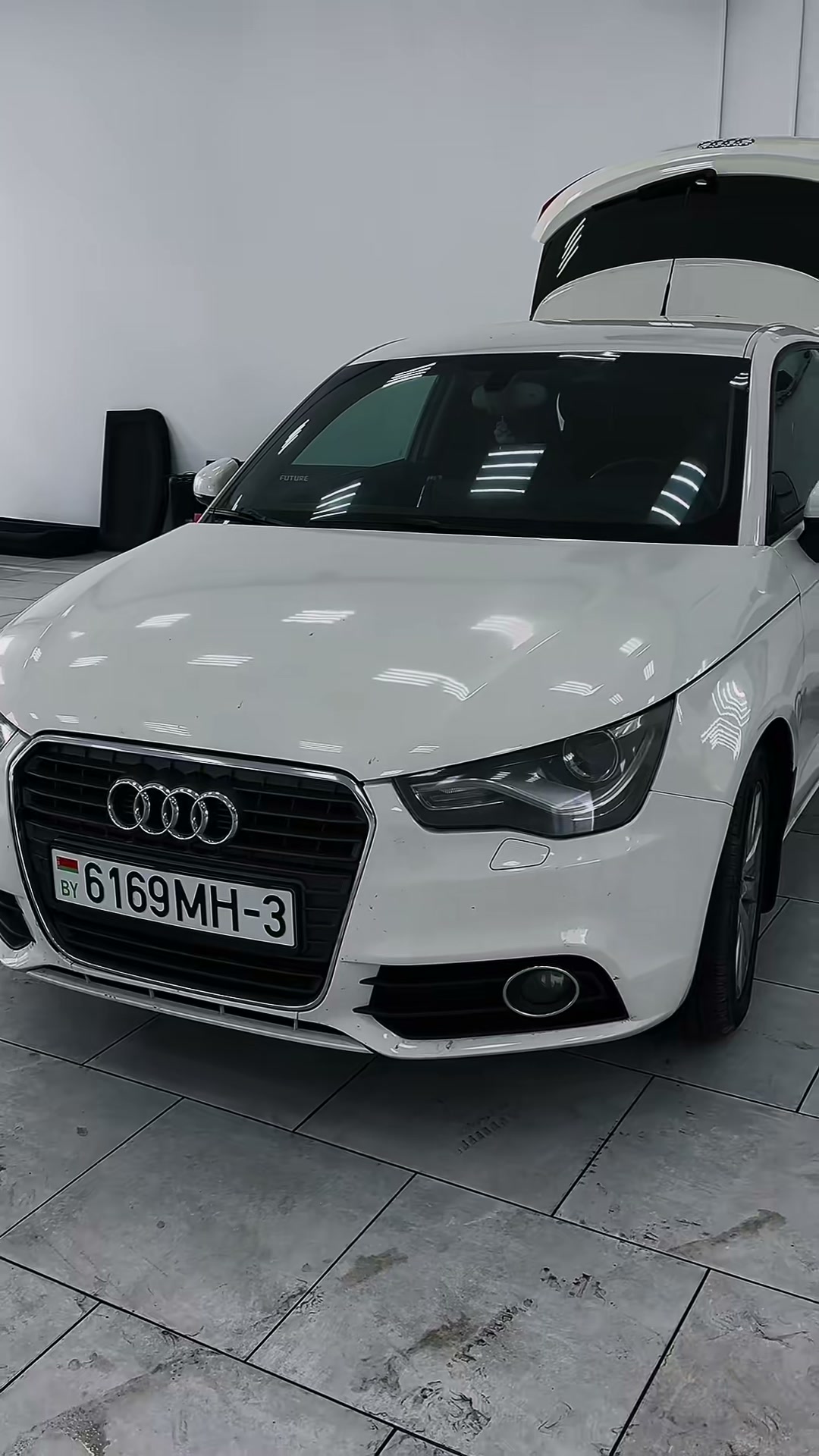 Audi A1: цвет плёнкой